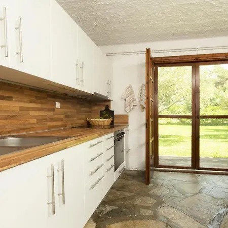 Hacienda Beachfront Villa, Spathies Vila
