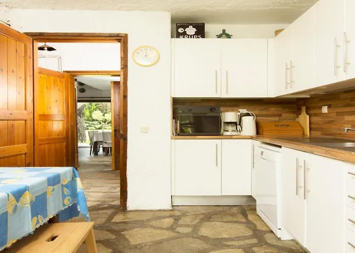 Greenlea Beachfront Spathies Вилла *